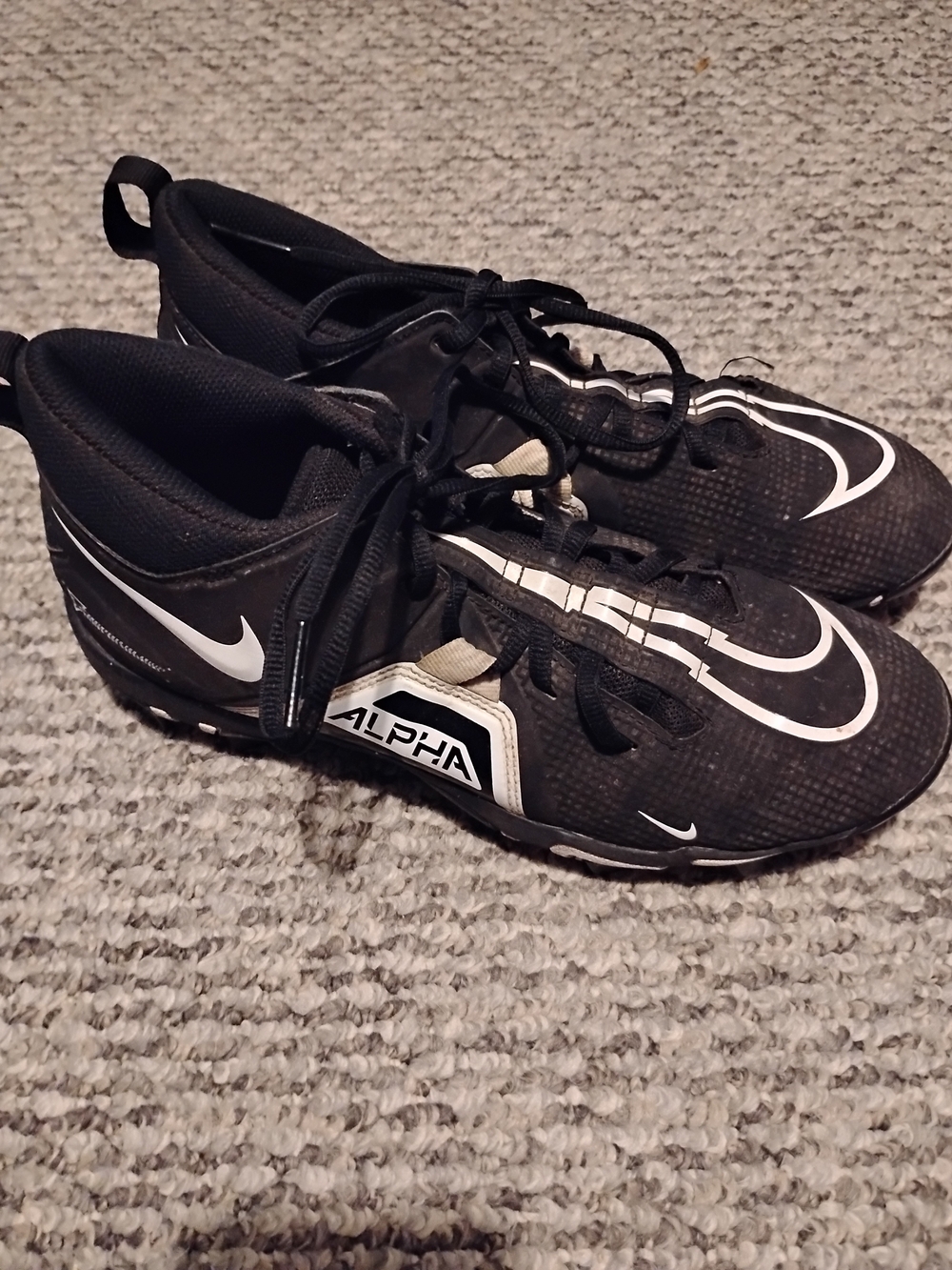 Nike Black and White Alpha Men's Soccer Cleats